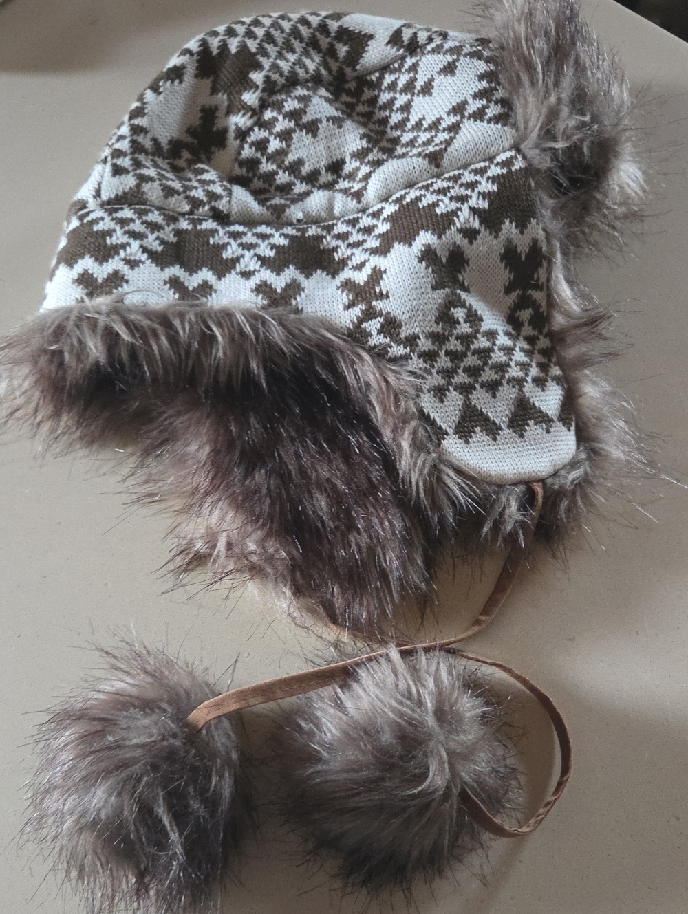 Laundry by Shelli Segal | Aviator Winter Hat NWOT